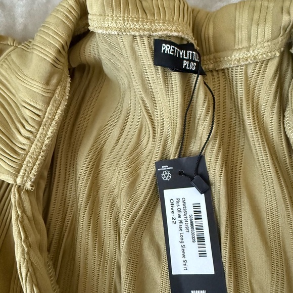 PLT Olive Plisse Long Sleeve Shirt - Picture 6 of 6